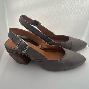 Miz Mooz Gray Leather Slingback Block Heel Pumps size 37